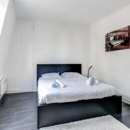 Appartamento Hsh Daru - Parc Monceau St Honore Cosy 4p